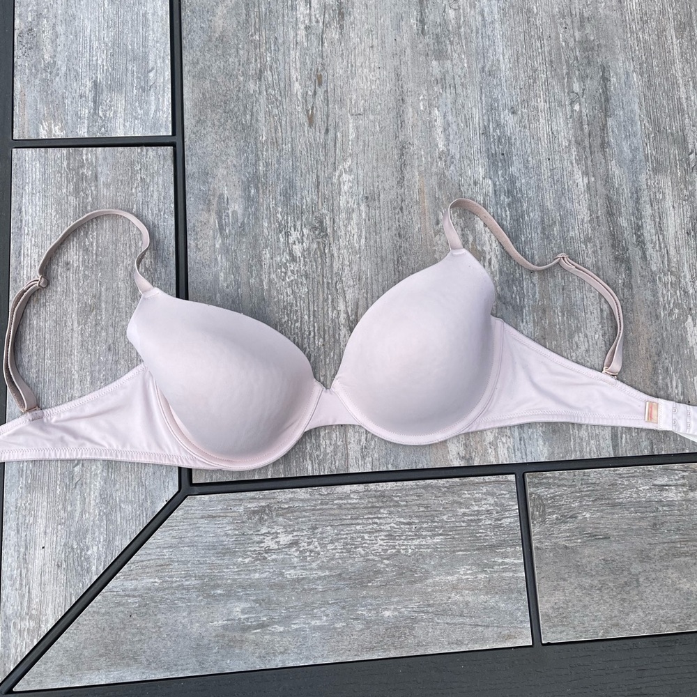 Pink Victorias Secret Bra